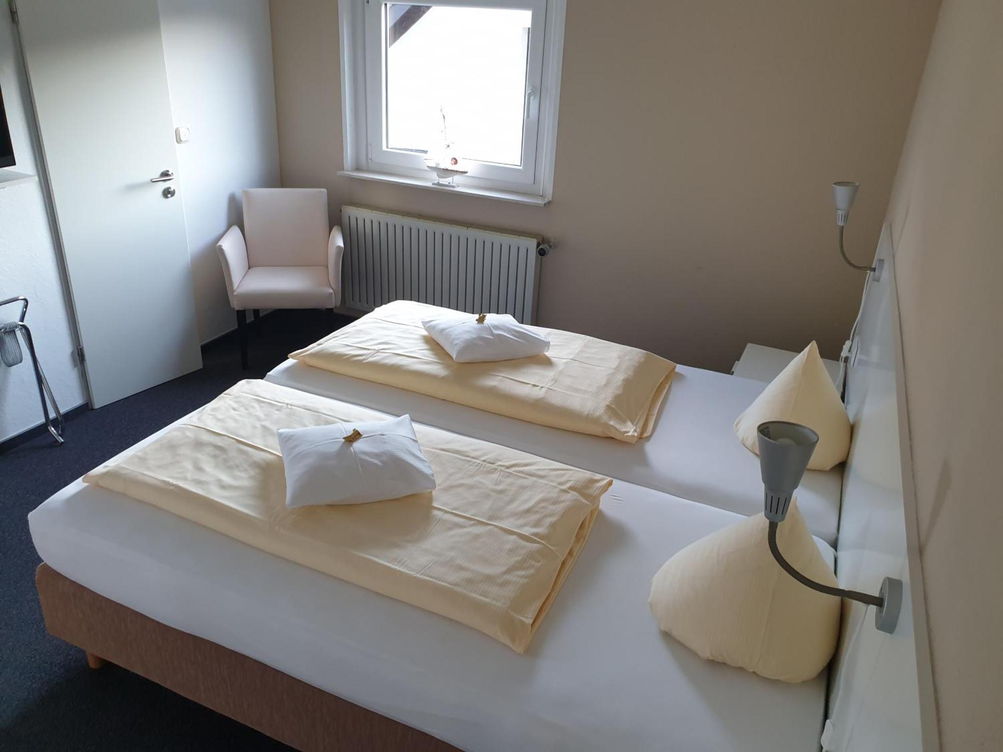 Kurparkhotel-Gemuend Eksteriør billede