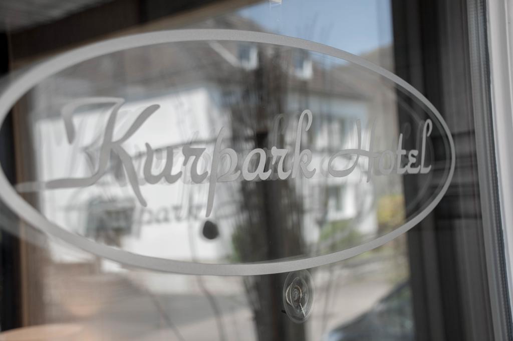 Kurparkhotel-Gemuend Eksteriør billede