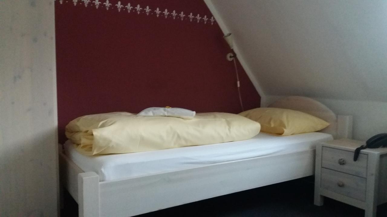 Kurparkhotel-Gemuend Eksteriør billede